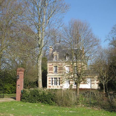 Château de Launay Mery-Corbon Ngoại thất bức ảnh